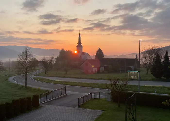 Ubytování v soukromí Apartma Ella